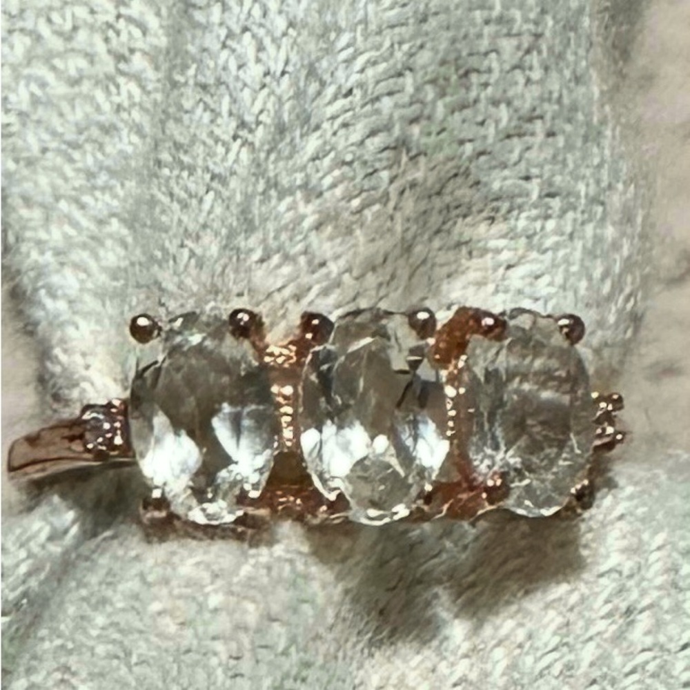 Genuine Green Amethyst&White sapphires
14k rose gold over sterling silver 
NWT